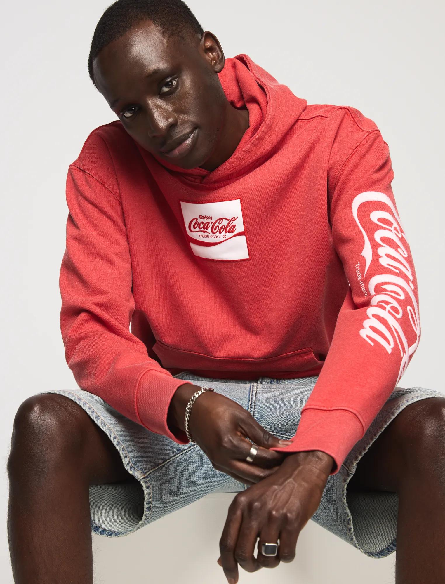 COKE_LOGO_HOODIE_610